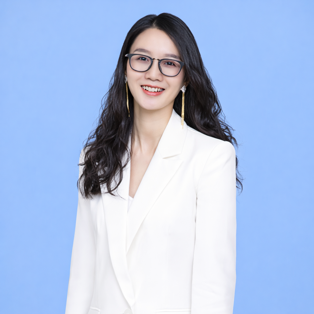 Linda, Sales Manager